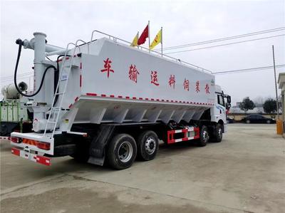 解放四軸飼料車 鋁合金罐體20噸不超載，高效運輸新選擇